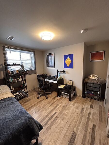 Calgary 1 bedroom Basement for rent. Property photo: 744682-2