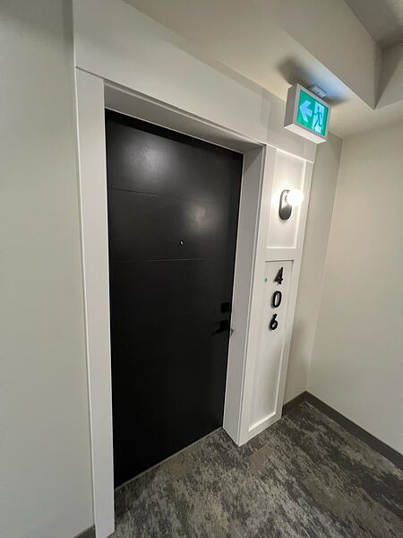 Calgary 2 bedrooms Condo Unit for rent. Property photo: 744791-3