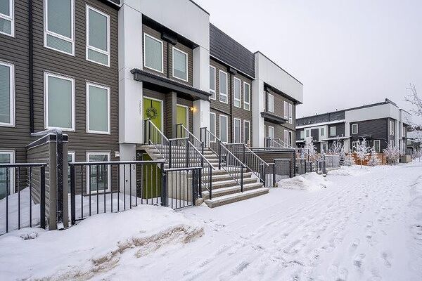 Calgary 1 bedroom Townhouse for rent. Property photo: 745089-2