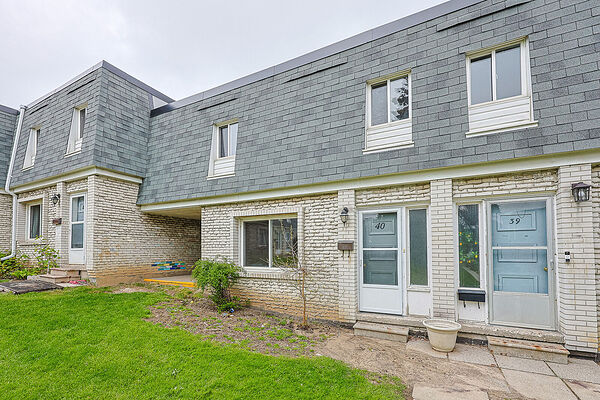 Mississauga 3 bedrooms Townhouse for rent. Property photo: 745114-3