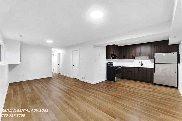 Calgary 2 bedrooms Basement for rent. Property photo: 745271-3