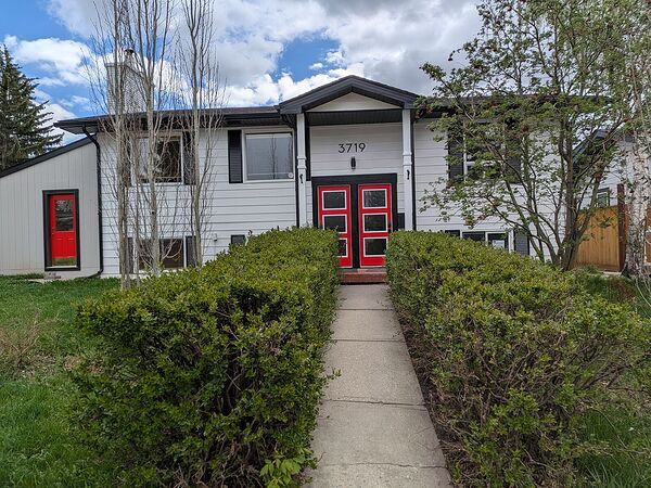 Calgary 1 bedroom Basement for rent. Property photo: 745307-2