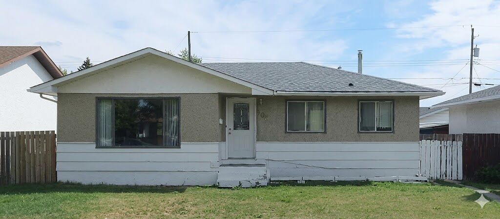 Calgary 3 bedrooms Basement for rent. Property photo: 745315-1