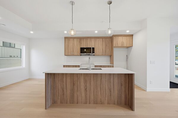Calgary 4 bedrooms Townhouse for rent. Property photo: 745588-3