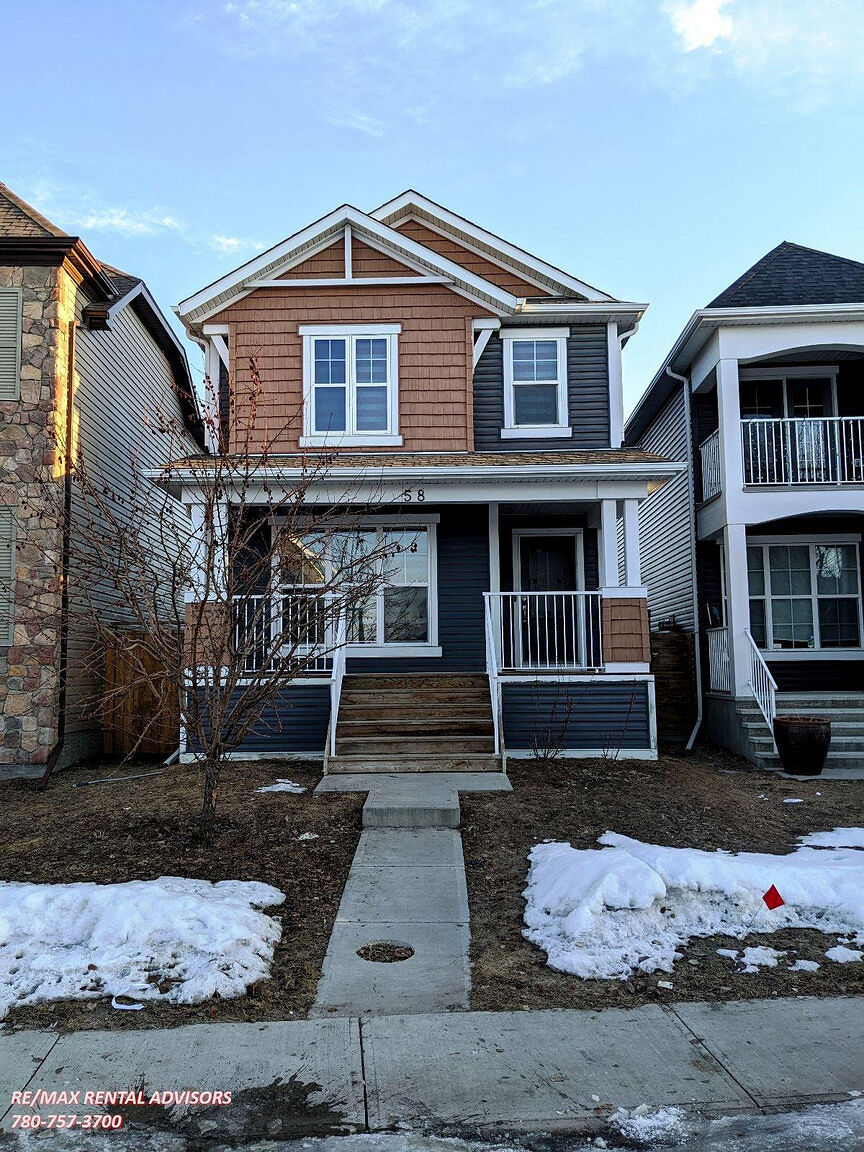 Calgary 5 bedrooms House for rent. Property photo: 745614-1
