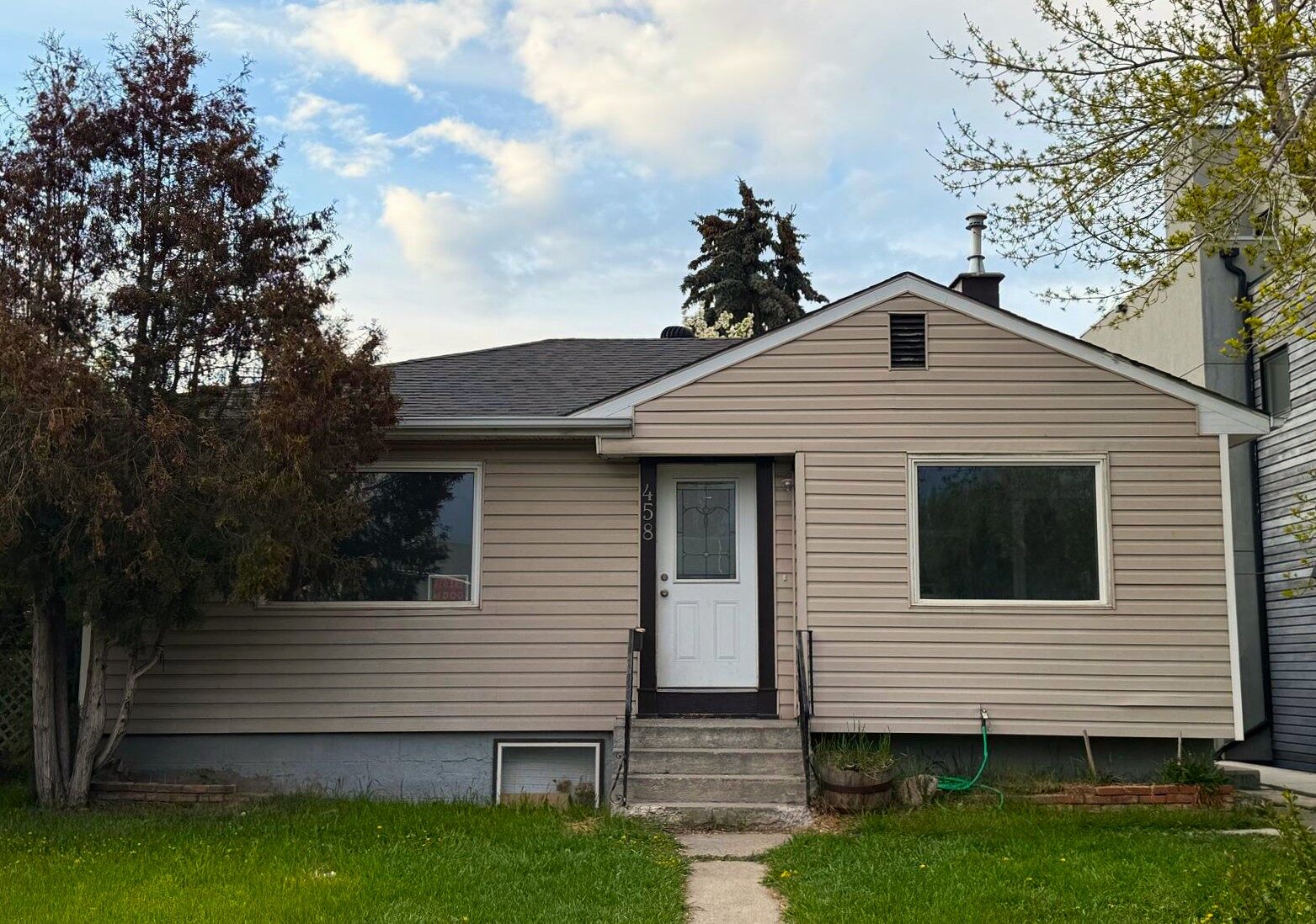 Calgary 2 bedrooms Main Floor for rent. Property photo: 745649-1