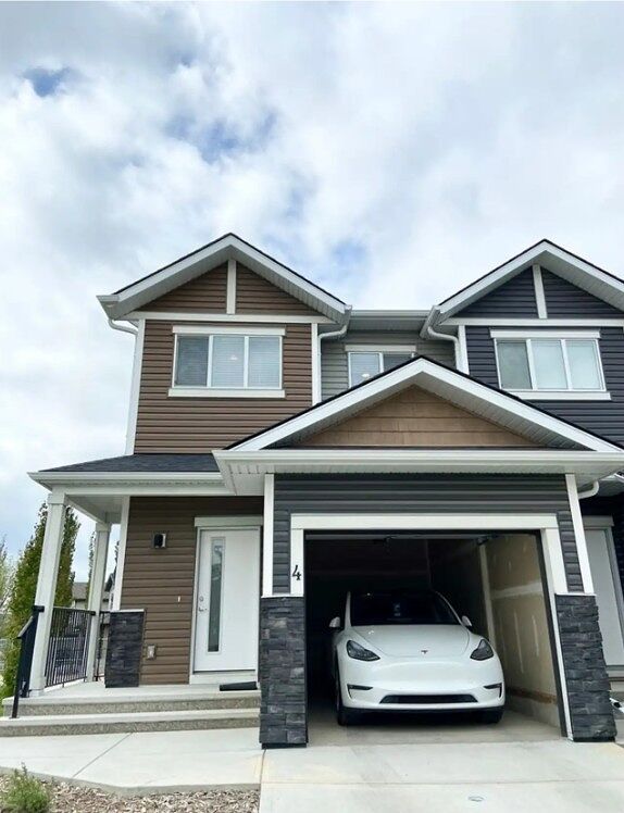 Calgary 3 bedrooms Townhouse for rent. Property photo: 745724-1