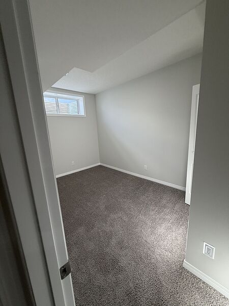 Calgary 2 + Den bedrooms Basement for rent. Property photo: 745938-2