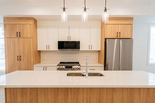 Calgary 1 bedrooms Apartment for rent. Property photo: 745971-2