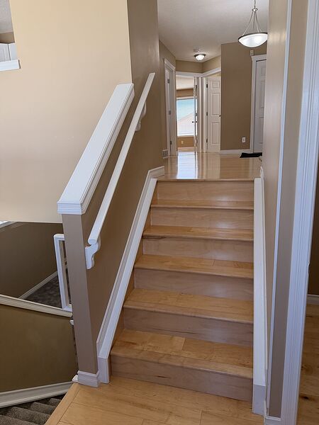Calgary 3 bedrooms House for rent. Property photo: 746002-3