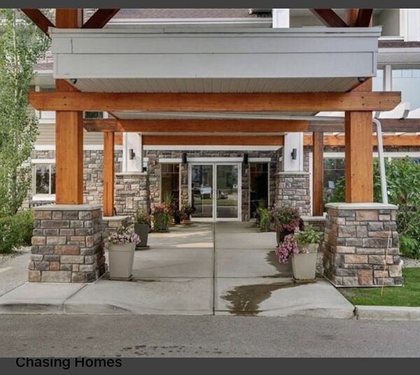 Calgary 2 bedrooms Condo Unit for rent. Property photo: 746099-2