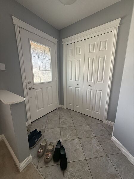 Calgary 3 bedrooms House for rent. Property photo: 746449-2