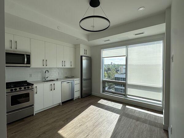 Calgary 1 bedroom Condo Unit for rent. Property photo: 746512-3