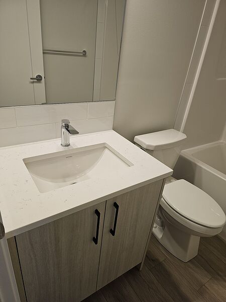 Calgary 1 bedroom Room For Rent for rent. Property photo: 746551-3