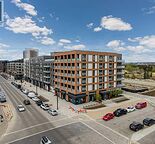 Professional new versatile 2 bed+den, one bathroom condo