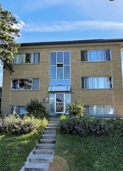 Calgary 2 bedrooms Condo Unit for rent. Property photo: 746670-2