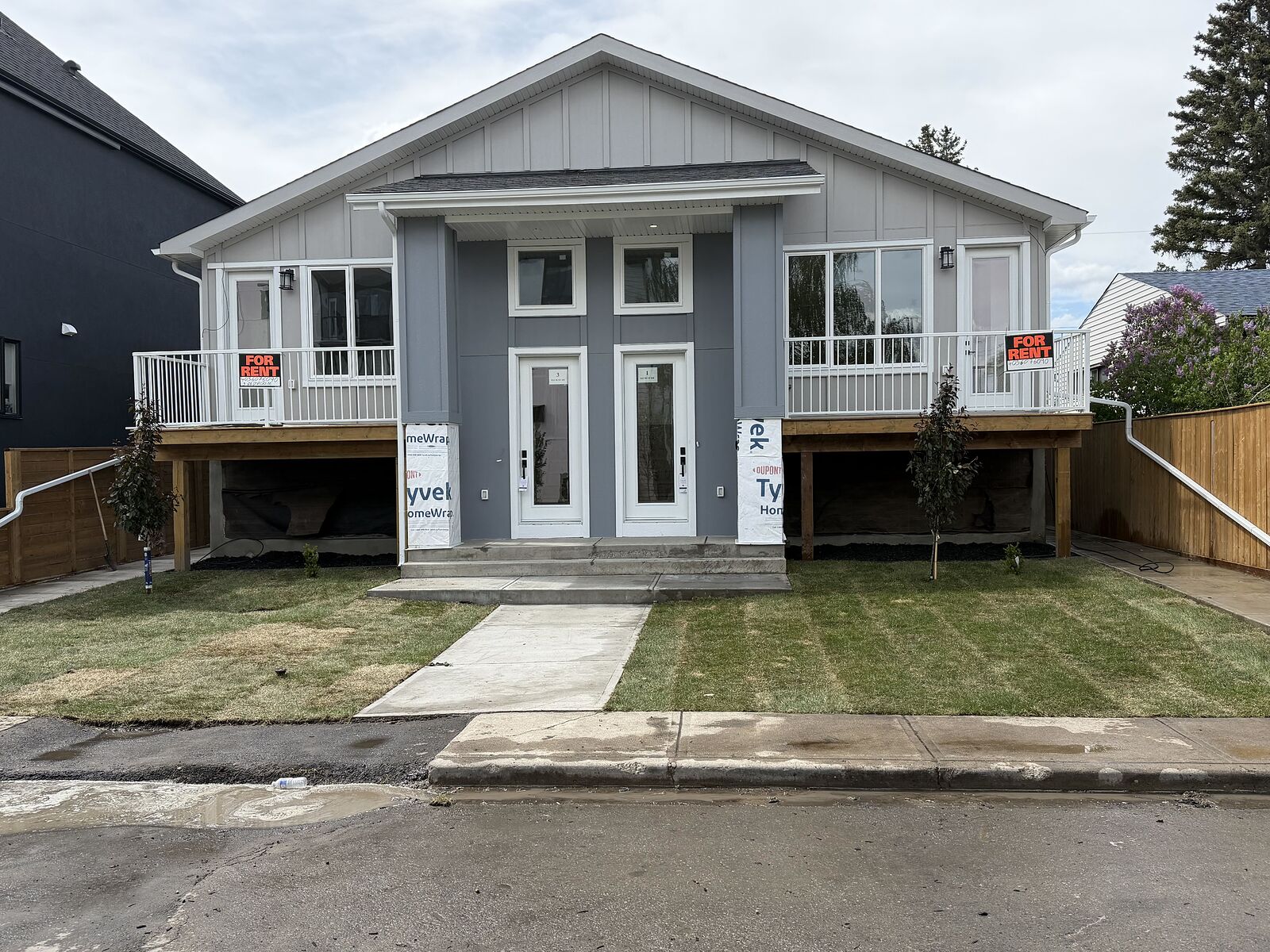 Calgary 3 bedrooms Fourplex for rent. Property photo: 746671-1