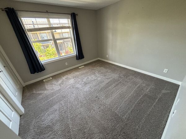 Calgary 2 bedrooms Townhouse for rent. Property photo: 746794-2