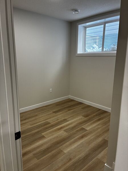 Calgary 1 bedroom Basement for rent. Property photo: 746890-2