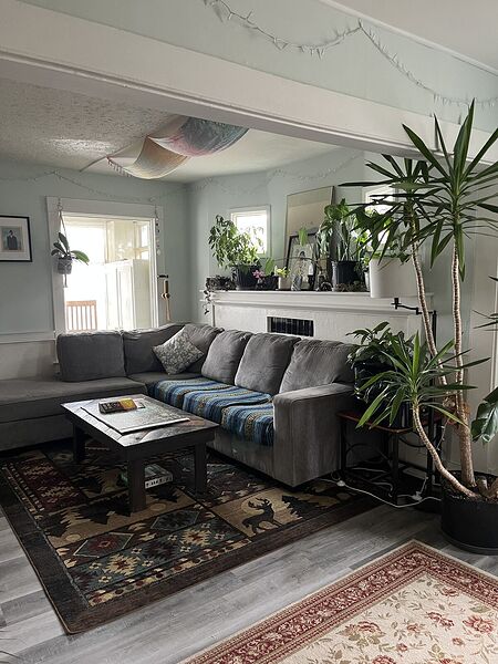 Calgary 3 bedrooms Room For Rent for rent. Property photo: 746912-2