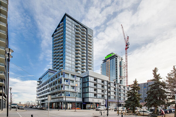 Calgary 2 bedrooms Condo Unit for rent. Property photo: 746950-2