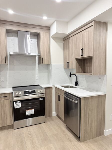 Calgary 2 bedrooms Basement for rent. Property photo: 746986-2