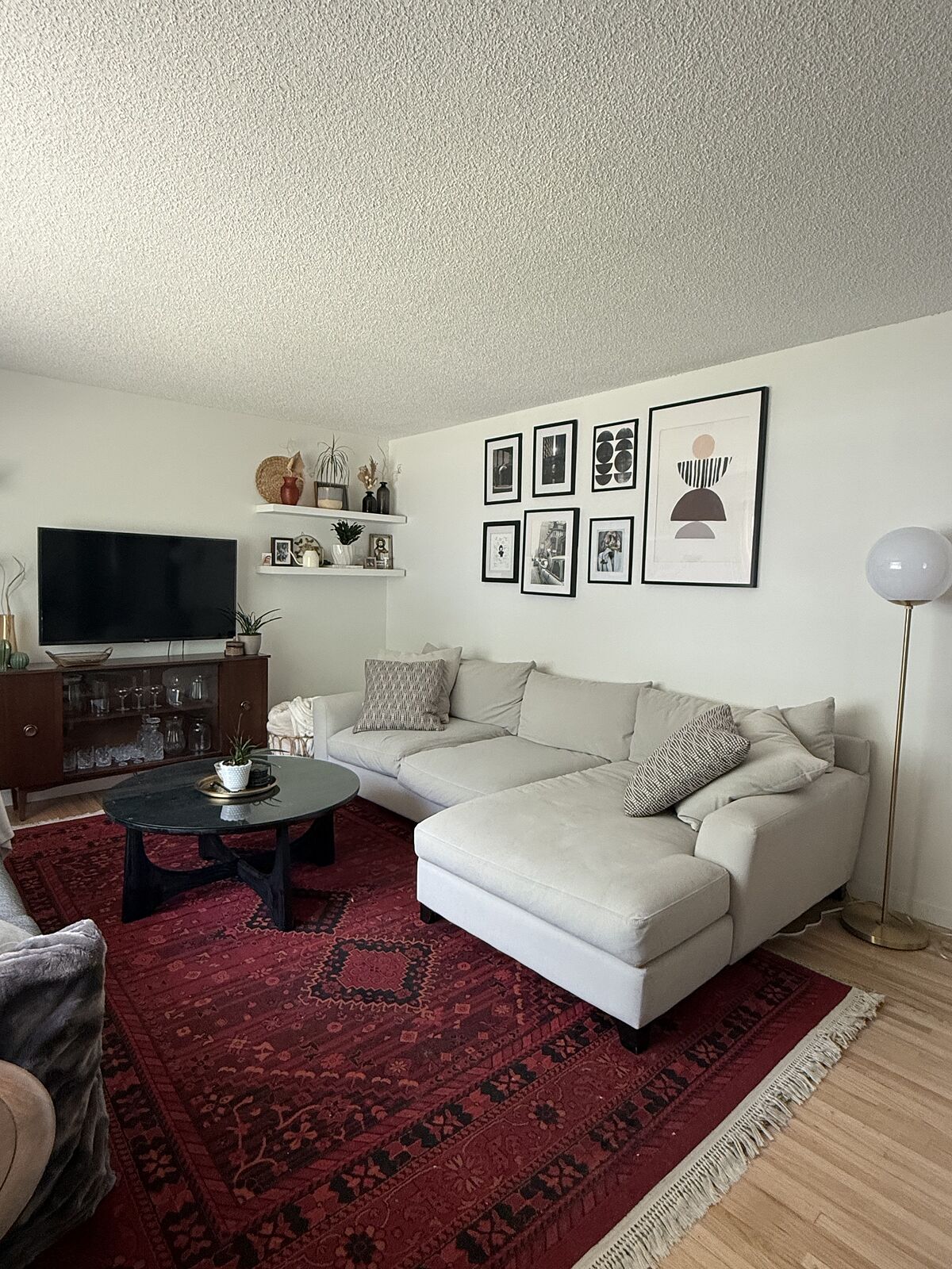 Calgary 3 bedrooms Main Floor for rent. Property photo: 747572-1