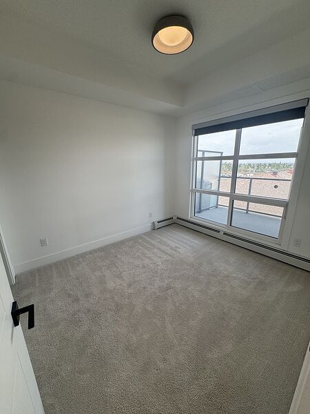 Calgary 1 + Den bedrooms Condo Unit for rent. Property photo: 747573-3