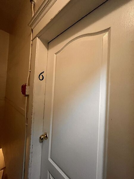 Calgary 1 bedroom Condo Unit for rent. Property photo: 747617-3