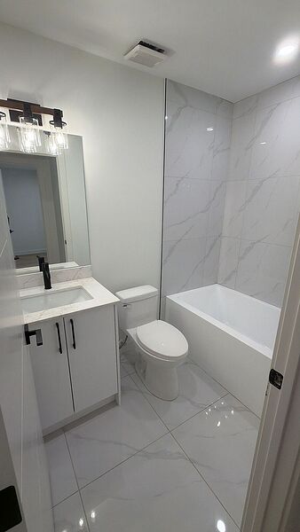Calgary 1 bedroom Basement for rent. Property photo: 747638-2