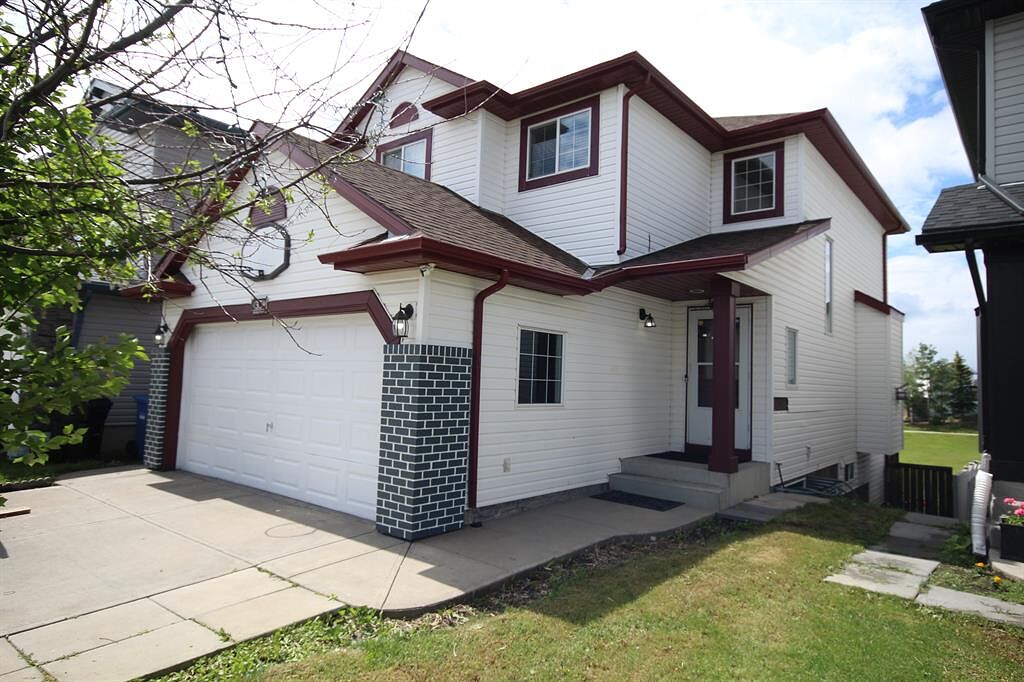 Calgary 3 + Den bedrooms House for rent. Property photo: 747708-1