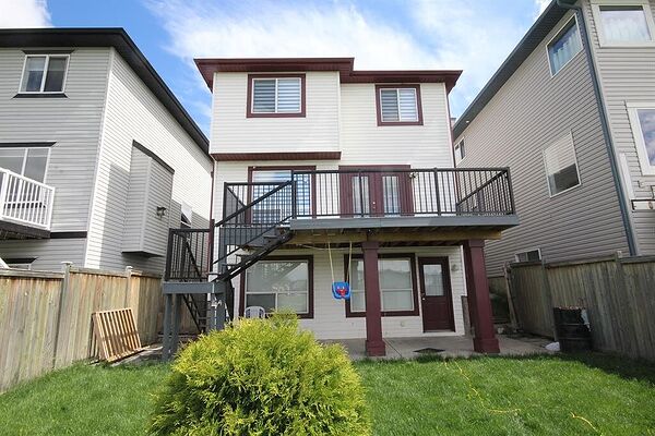 Calgary 3 + Den bedrooms House for rent. Property photo: 747708-3