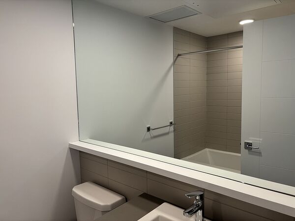 Calgary 1 bedroom Condo Unit for rent. Property photo: 747808-3