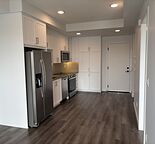 BEAUTIFUL One Bedroom Suite in the HEART of the University District