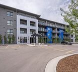 Top-Floor Modern Condo in Livingston | 1 Bed + Access to Livingston