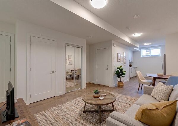 Calgary 1 bedroom Basement for rent. Property photo: 748089-3