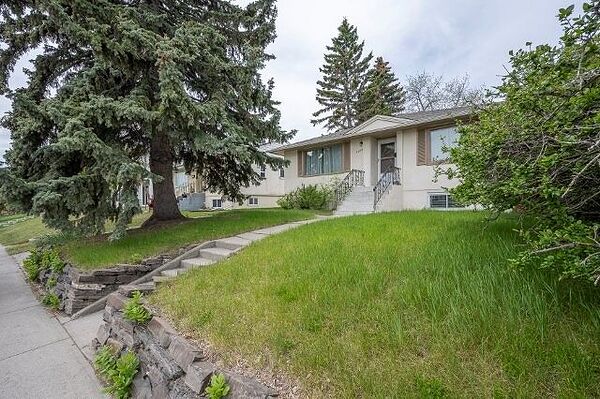 Calgary 3 bedrooms Main Floor for rent. Property photo: 748141-2