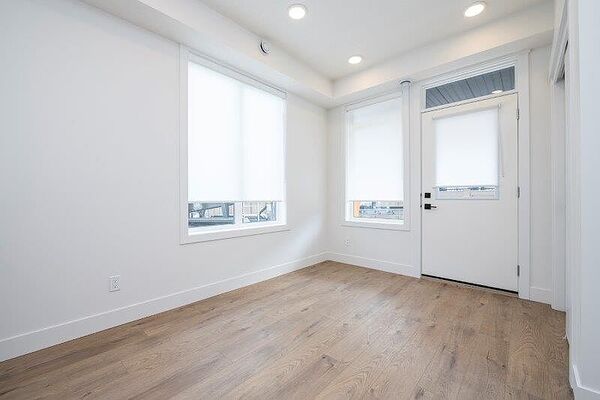 Calgary 1 bedroom Townhouse for rent. Property photo: 748144-3