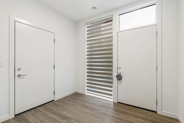 Calgary 3 bedrooms Townhouse for rent. Property photo: 748184-3