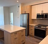 TOP FLOOR, 3 BEDROOMS, 2 FULL BATHS, 1 UNDERGROUND PARKING WITH STORAGE, BALCONY