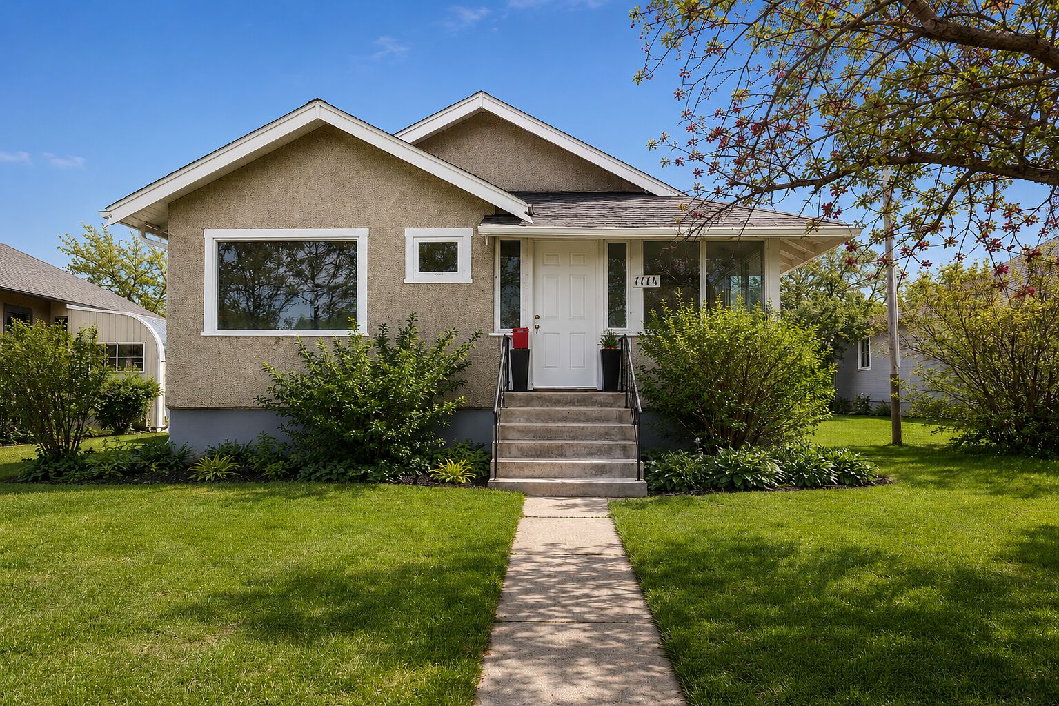 Calgary 2 bedrooms House for rent. Property photo: 748388-1