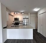Stylish & convenient 1 Bedroom Condo