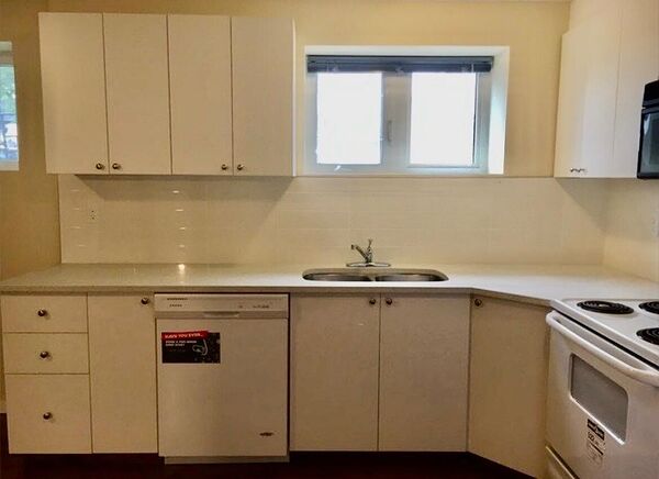Calgary 2 bedrooms Basement for rent. Property photo: 748421-3