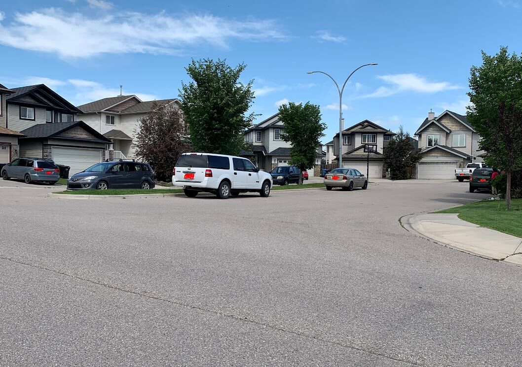 Calgary 3 bedrooms House for rent. Property photo: 748484-1