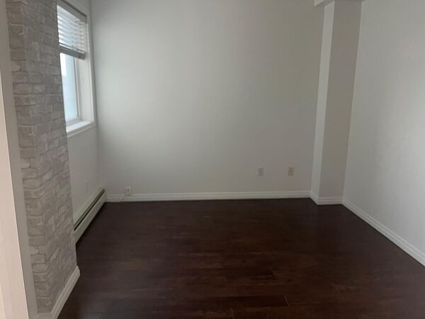Calgary 2 bedrooms Condo Unit for rent. Property photo: 748493-3
