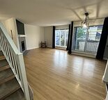 Bright and Inviting Inner-City Townhouse Style Condo