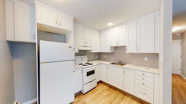 Calgary 1 bedroom Condo Unit for rent. Property photo: 748992-2