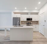 Like NEW! Bright & Beautiful 2 Bed 2 Bath Unit