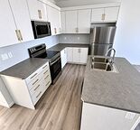 4 Bed 2.5 Bath Main Floor