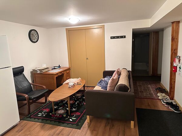 Calgary 2 bedrooms Basement for rent. Property photo: 749190-3